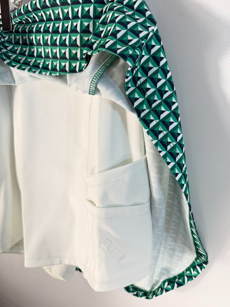 A. Putnam Wrap Skort Geo Square Green Medium Nwt Golf Resort Preppy — image 6 of 8